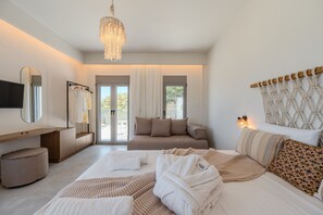 Villa, 6 Schlafzimmer, eigener Pool, Meerblick | 6 Schlafzimmer, Zimmersafe, Verdunkelungsvorhänge