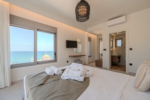 Villa, 6 Bedrooms, Private Pool, Sea View