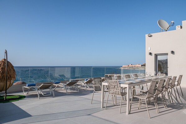 Villa, 6 chambres, piscine privée, vue mer | Vue depuis le balcon