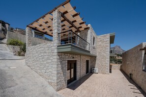 บริเวณภายนอก