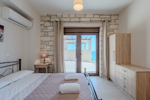 Villa, 3 chambres, 2 salles de bains, vue mer | 3 chambres