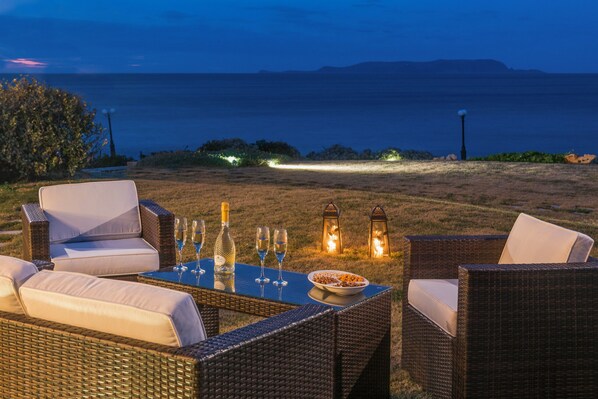 Exterior - Artemis beachfront Villa (Hersonissos)