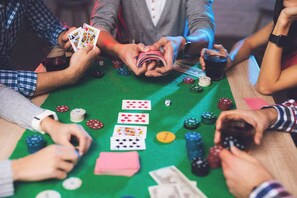 Room, 1 Bedroom, Smoking, Balcony | Game room - Room-novella Tagaytay Deluxe King 102 Po (Tagaytay)