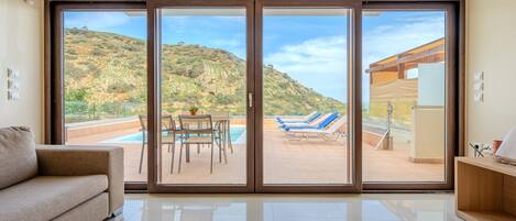 Villa, 3 Bedrooms, Private Pool, Sea View | Living room