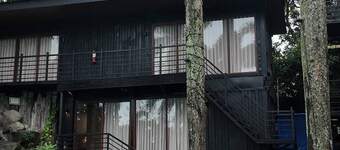 Room-novella Tagaytay Deluxe King 203 Po