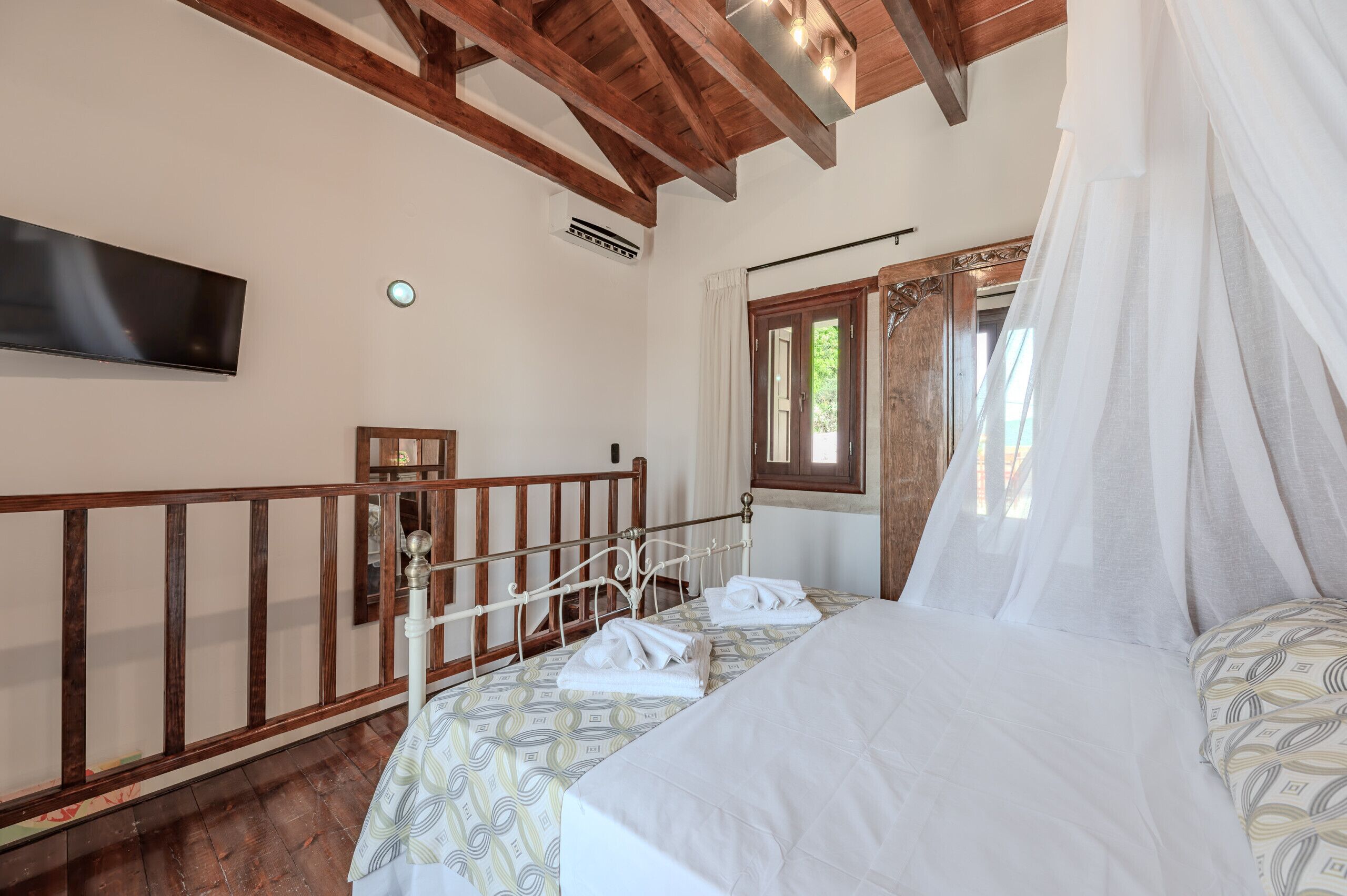 Villa, 3 Bedrooms, Smoking, Private Pool | 3 bedrooms, free cribs/infant beds, bed sheets