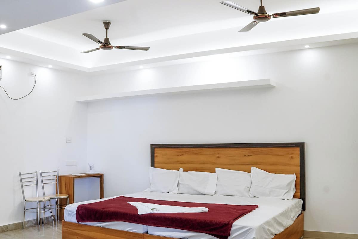 Double Room | Soundproofing, free WiFi