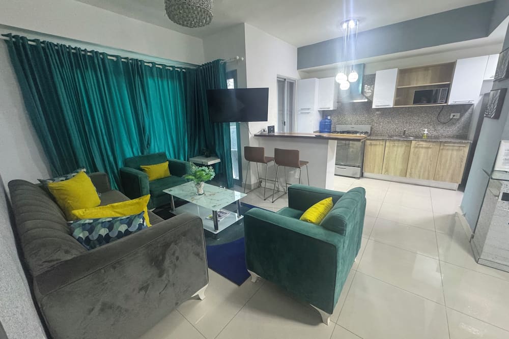 Charming Boca Chica Apartment With Pool w Fitness