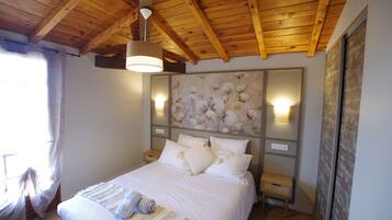 2 chambres, lit parapluie, Wi-Fi gratuit, draps fournis