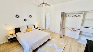 1 habitación, cuna de viaje, wifi gratis y ropa de cama