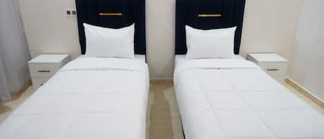 WiFi, bed sheets