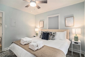 Desk, iron/ironing board, travel cot, WiFi