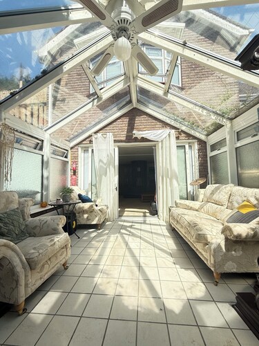 Relaxing family home in London- 20 mins to london bridge station