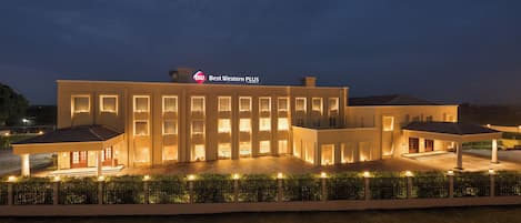 Front of property – evening/night