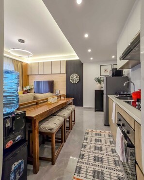 Microwave, oven, stovetop