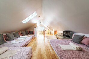 2 bedrooms