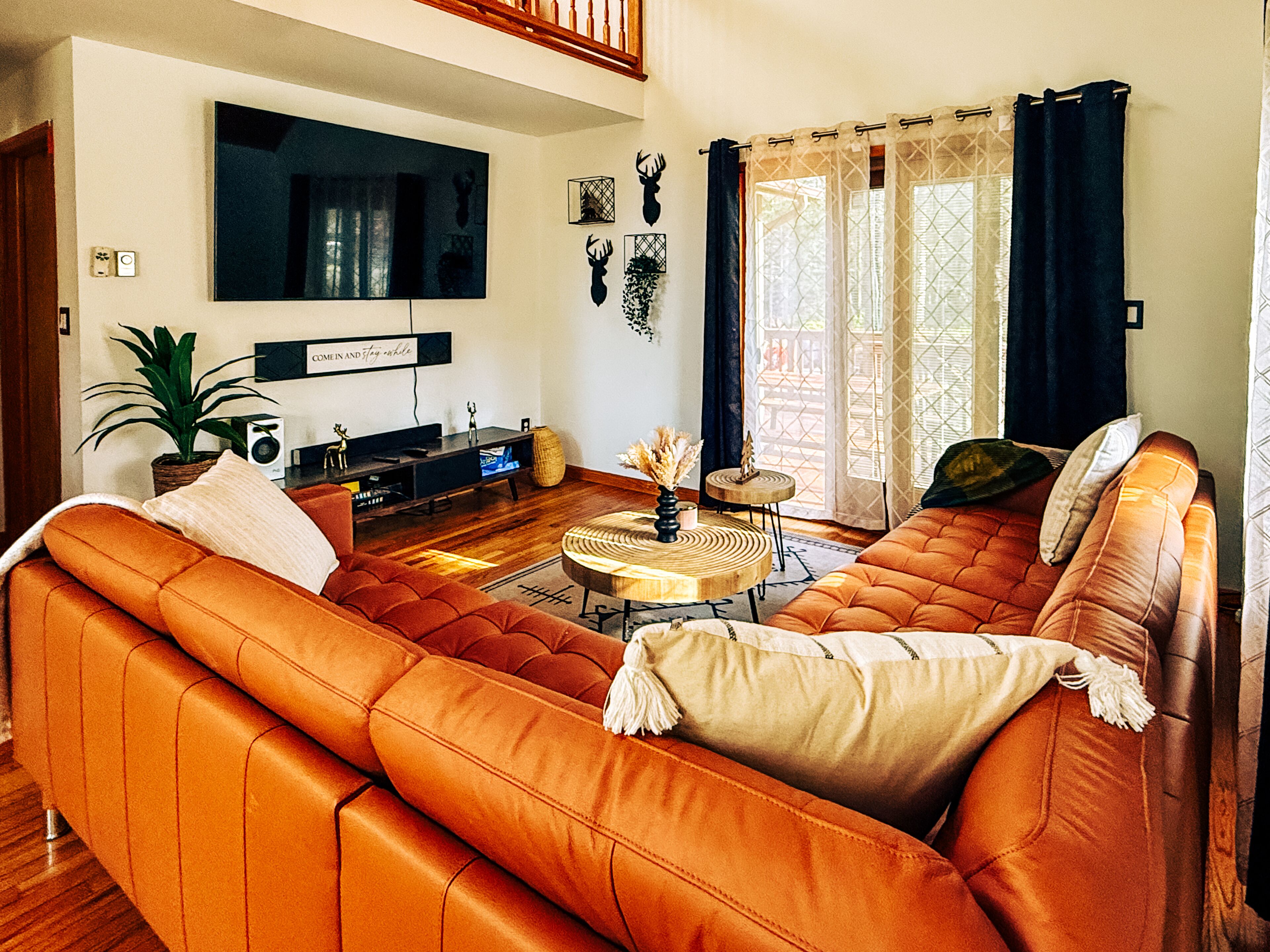 智能电视、桌上足球