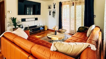 Smart TV y futbolito