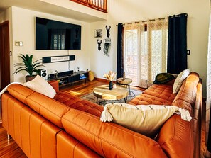 Smart TV, table football