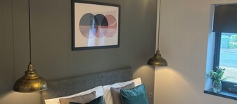 Close to city centre, Free Parking