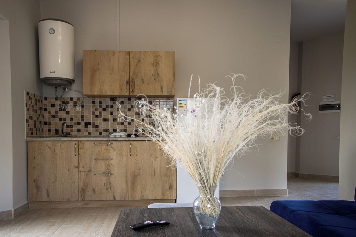 Chambre Double Familiale, vue montagne | Cuisine privée | Réfrigérateur, plaque de cuisson