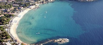 Saint Clair beach 5 minutes away 2 beautiful sea-view terraces