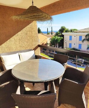 Uklassifisert bilde, 4 av 38, knapp