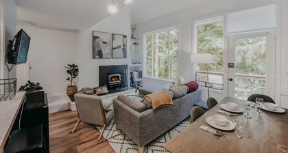 Snowater Condo #42 - Wifi - Pets Ok