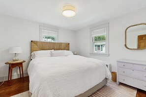 2 chambres, fer et planche à repasser, accès Internet, draps fournis