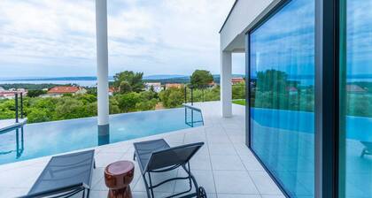 Luxury Villa 45° â Exclusive holiday villa with sea view