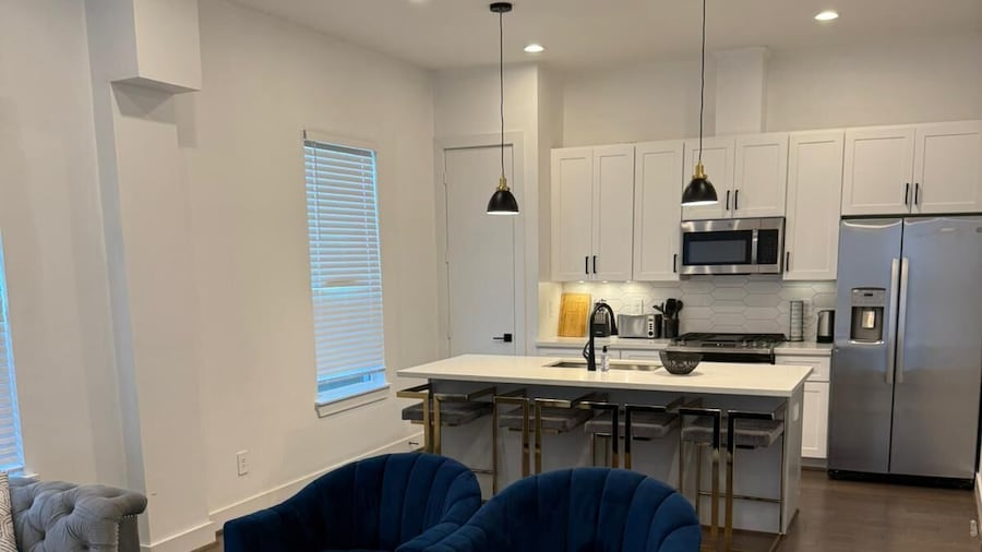 Luxury 3BR for Families Nurses and Group