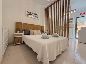 1 chambre, Wi-Fi, draps fournis