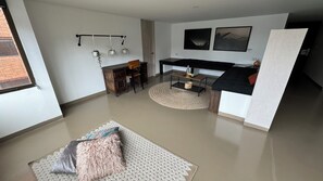 Suite, City View | Living area - OPE SUITES CALLE 100 (Bogotá)