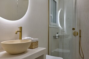 Hair dryer, towels