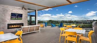 Luxury Apt in Diamond District - Scott’s Addition
