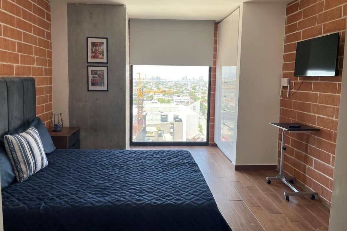 Wifi gratis, decoración personalizada y muebles diferentes 