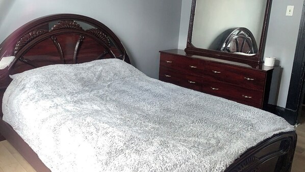 1 chambre, fer et planche à repasser, Wi-Fi