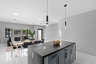 Miami Townhouse - We Host