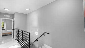 Premium bedding, iron/ironing board, free WiFi, bed sheets