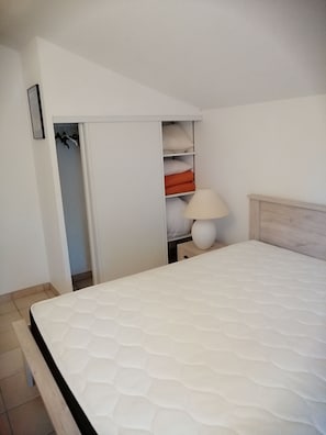 3 bedrooms, wheelchair access