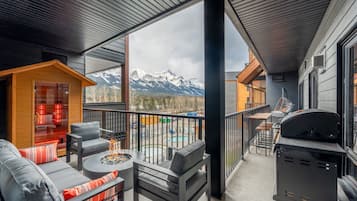 Tina de hidromasaje al aire libre