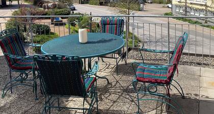 Central and modern apartment close to the hiking trails