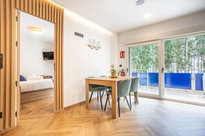 Dining - Modern Apartment with Stunning Terrace & Sea Views (Asturias)