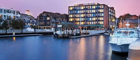 Marina