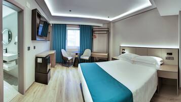 Deluxe-Zimmer | Zimmersafe, Verdunkelungsvorhänge, schallisolierte Zimmer