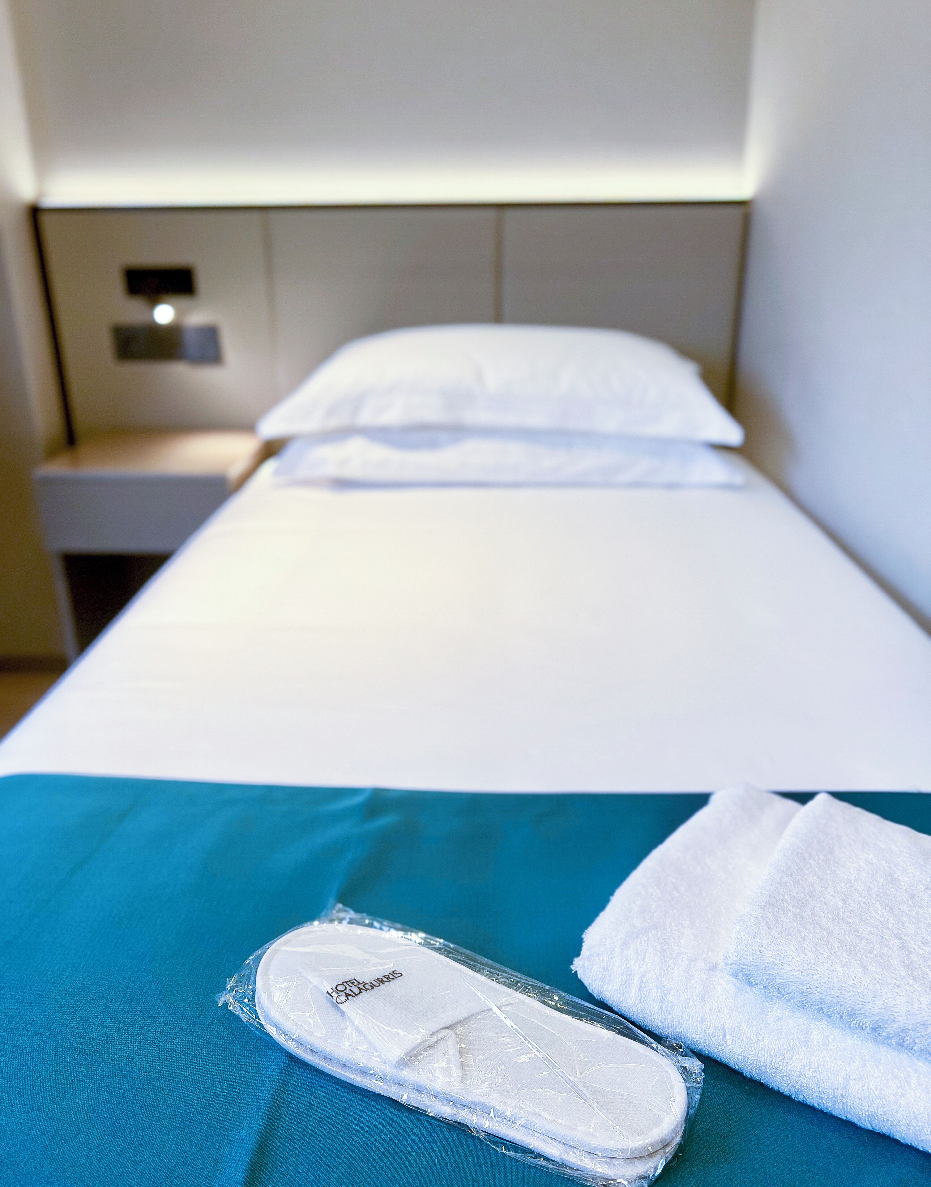 Chambre Simple Classique | Coffres-forts dans les chambres, rideaux occultants