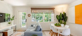 3-bedroom house in lovely West Palm Beach with Fast WiFi, KING Bed