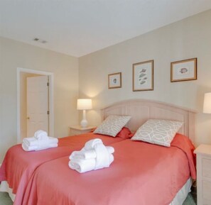 2 dormitorios, tabla de planchar con plancha, wifi gratis y ropa de cama