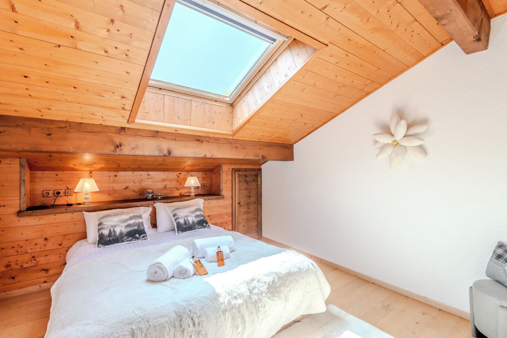 4 Schlafzimmer, Bügeleisen/Bügelbrett, Reisekinderbett, WLAN