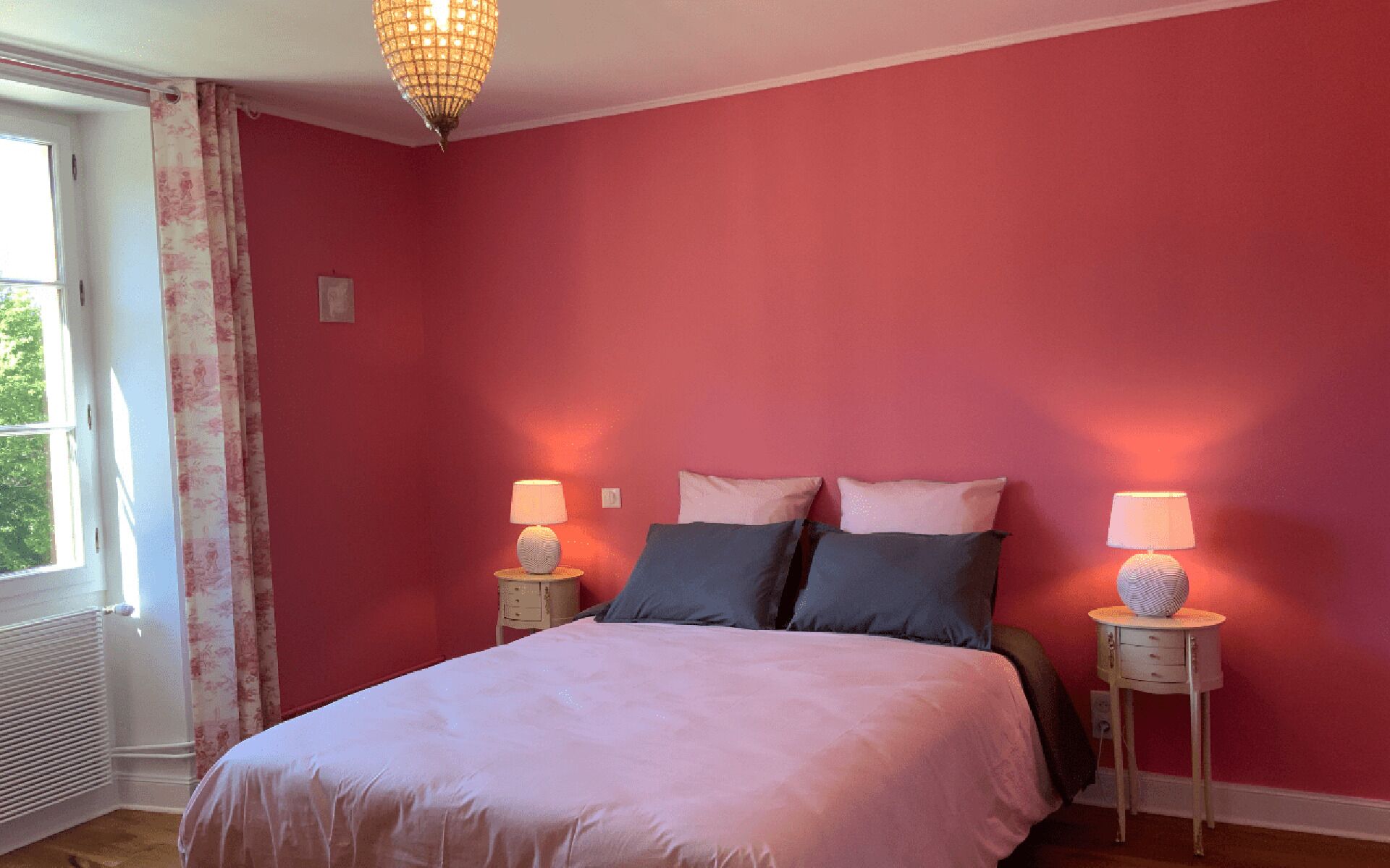 1 bedroom, internet, bed sheets